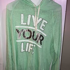 American Eagle women’s light sweatshirt